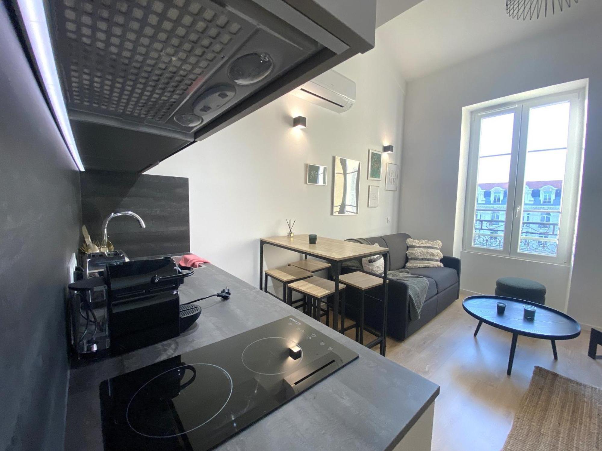 Apartment Hypercentre Lamartine 513 Nice